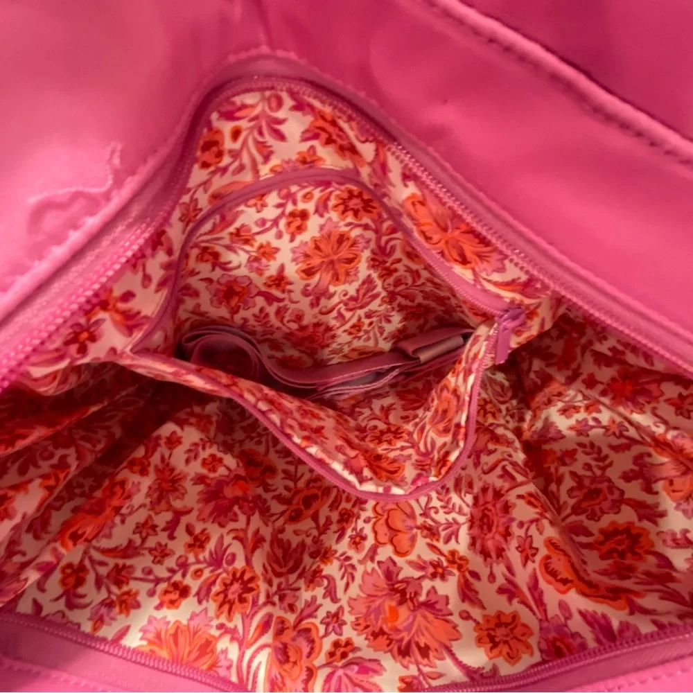 💐 Vera Bradley Utility Tote Bag. NWT. Rich Orchid. - Picture 13 of 16